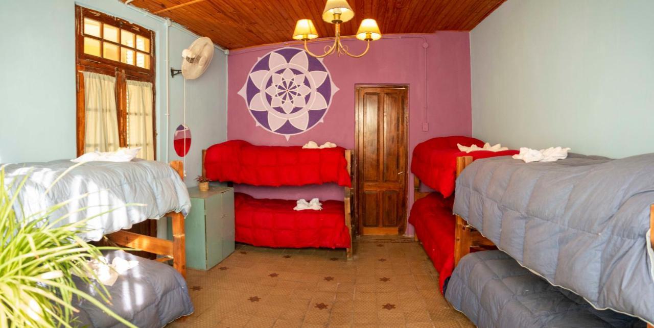 Los 3 Gomez Capilla del Monte Buitenkant foto